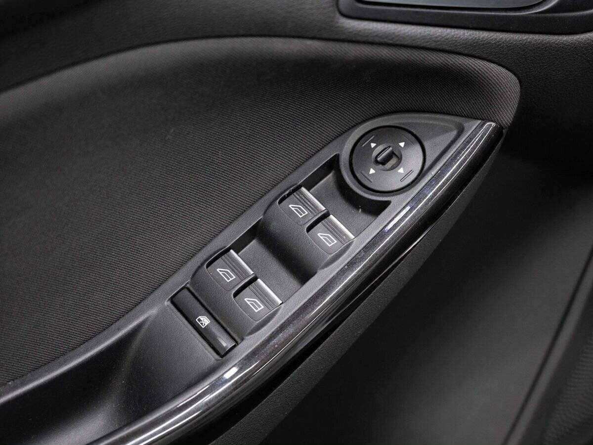 Форд Фокус б/у, 2016, Автоматическая. Фото: #17