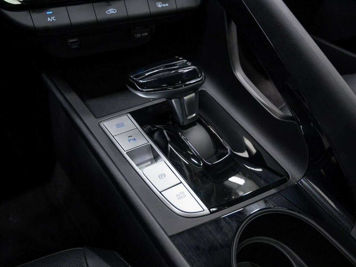 Хендай Елантра б/у, 2023, Вариатор. Фото: #21