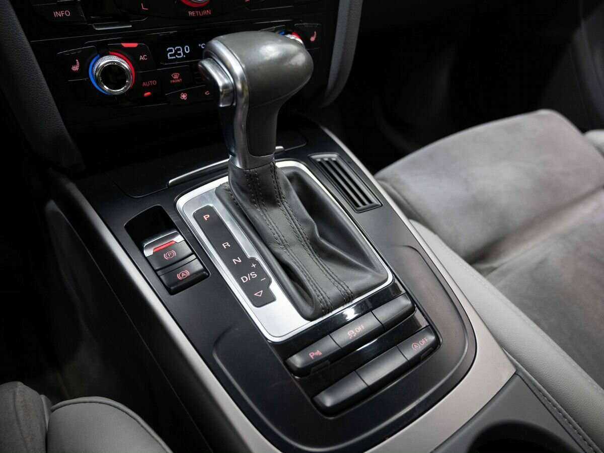 Ауди А4 б/у, 2012, Вариатор. Фото: #14