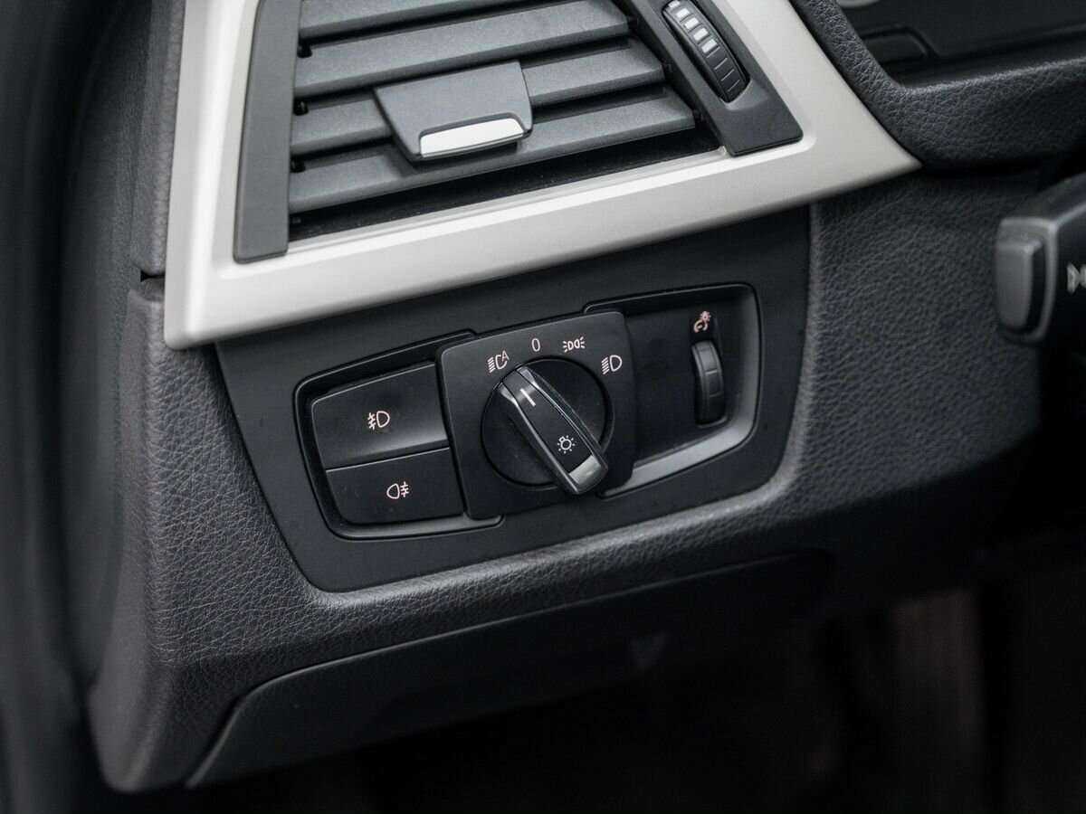 БМВ 3 серии б/у, 2015, Автоматическая. Фото: #15