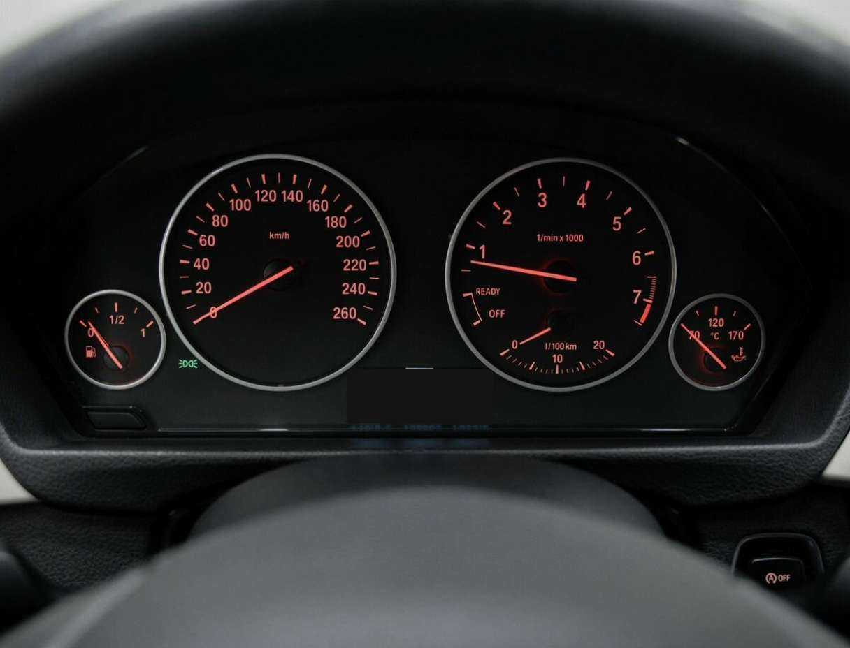 БМВ 3 серии б/у, 2015, Автоматическая. Фото: #22