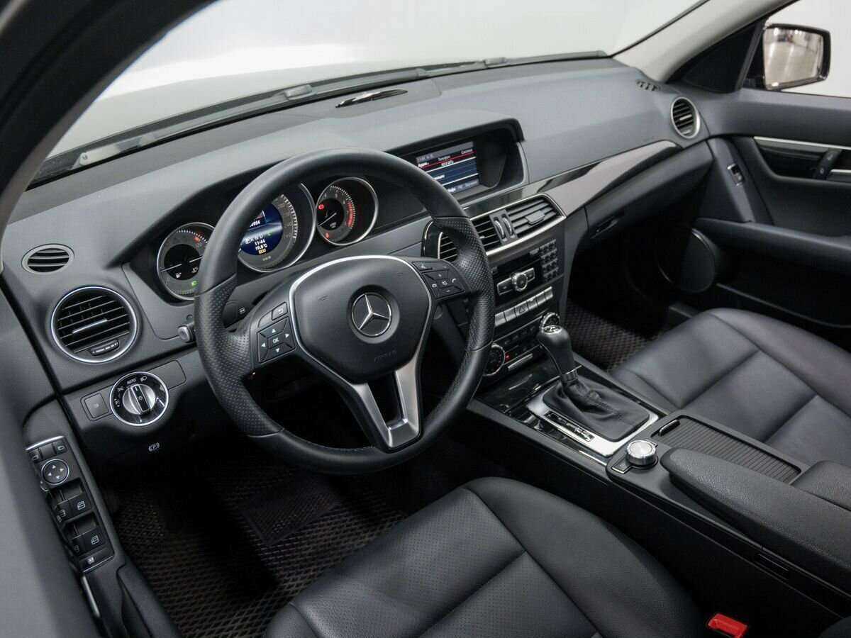 Мерседес-Бенц Ц-Класс б/у, 2013, Автоматическая. Фото: #12