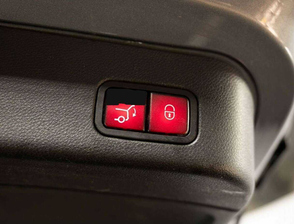 Мерседес-Бенц М-Класс б/у, 2012, Автоматическая. Фото: #28