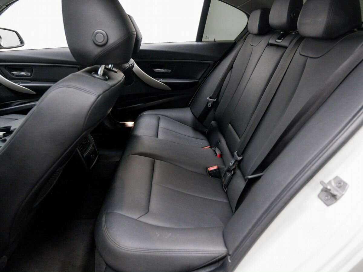 БМВ 3 серии б/у, 2016, Автоматическая. Фото: #11