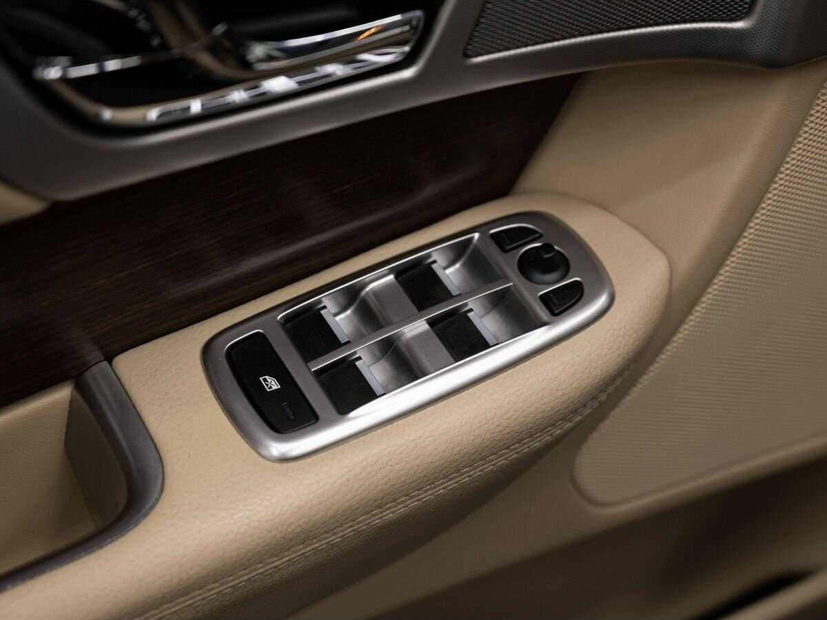 Ягуар ИксФ б/у, 2013, Автоматическая. Фото: #21