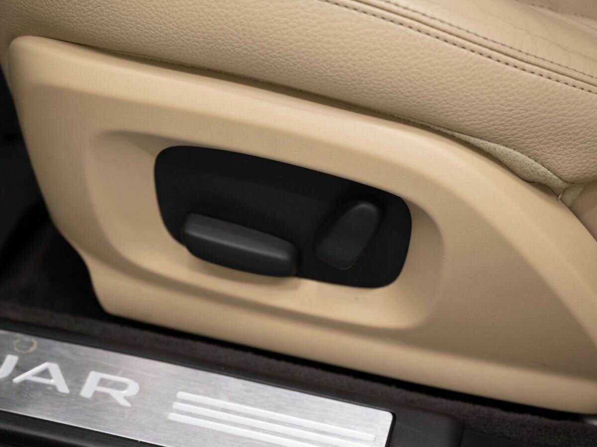 Ягуар ИксФ б/у, 2013, Автоматическая. Фото: #22