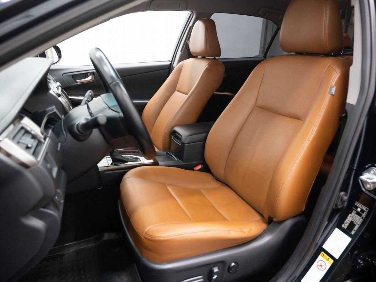 Тойота Камри б/у, 2015, Автоматическая. Фото: #7