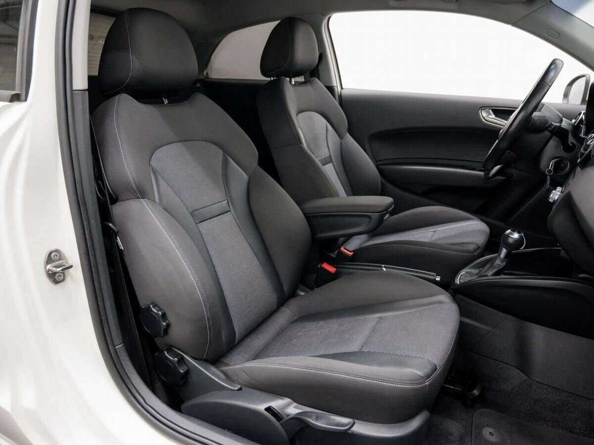 Ауди А1 б/у, 2012, Роботизированная. Фото: #5