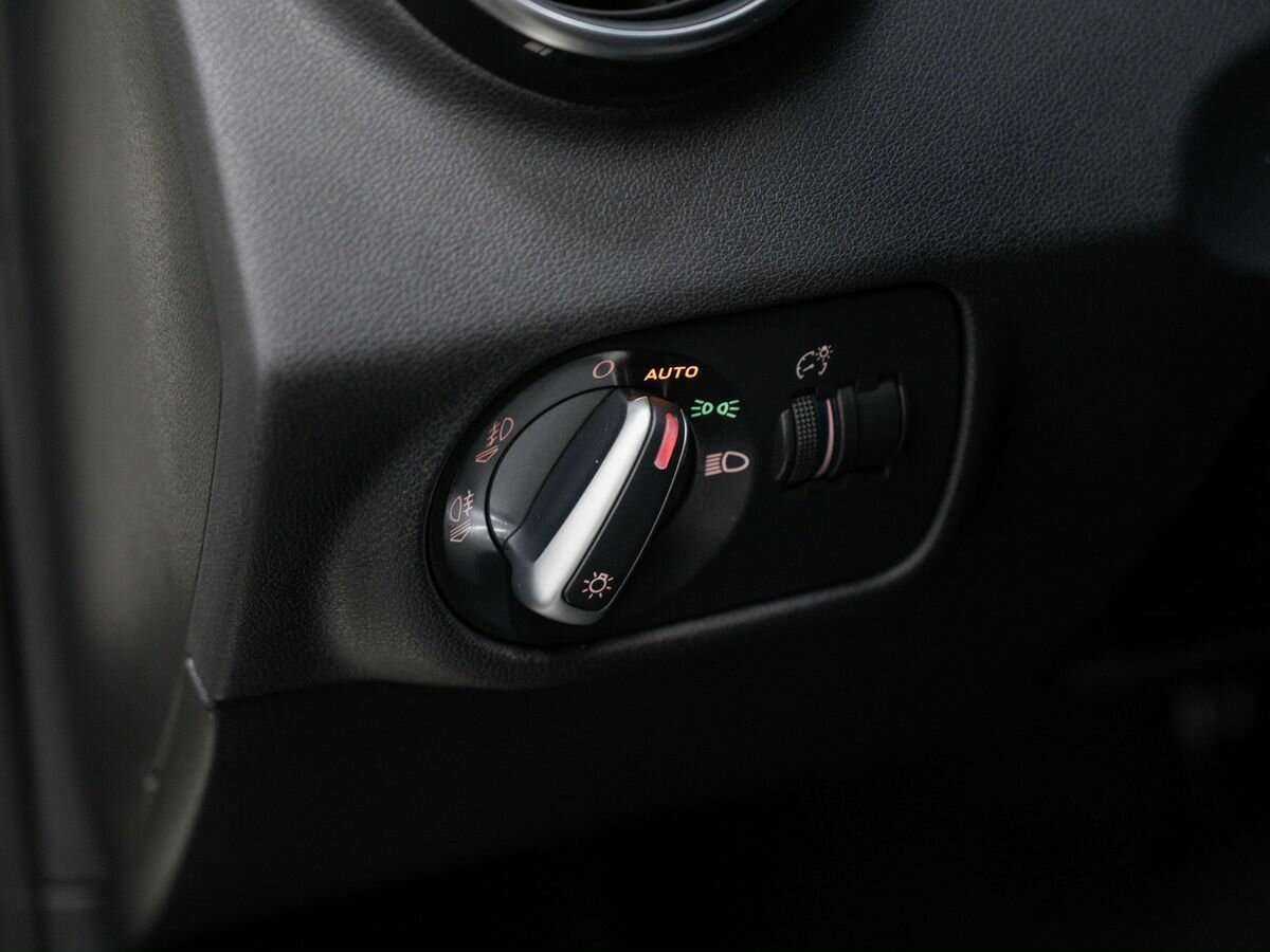 Ауди А1 б/у, 2012, Роботизированная. Фото: #10