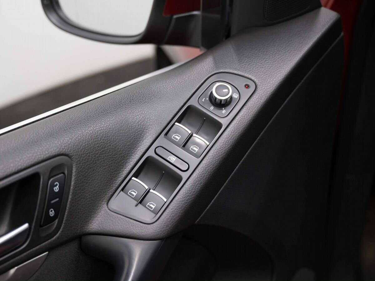 Фольксваген Тигуан б/у, 2012, Автоматическая. Фото: #14