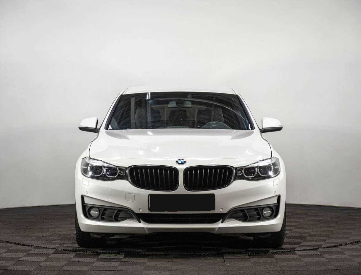 БМВ 3 серии б/у, 2017, Автоматическая. Фото: #1