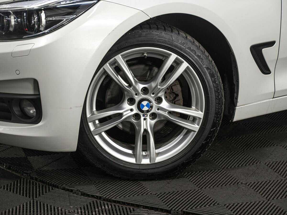 БМВ 3 серии б/у, 2017, Автоматическая. Фото: #9