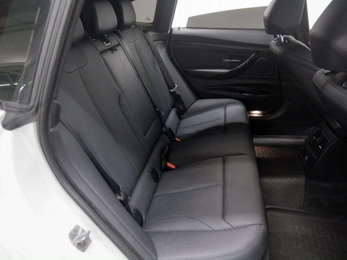 БМВ 3 серии б/у, 2017, Автоматическая. Фото: #12