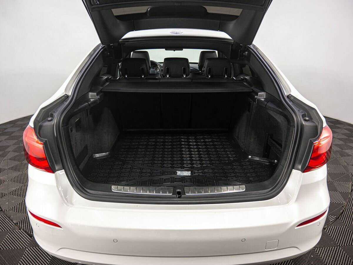 БМВ 3 серии б/у, 2017, Автоматическая. Фото: #29