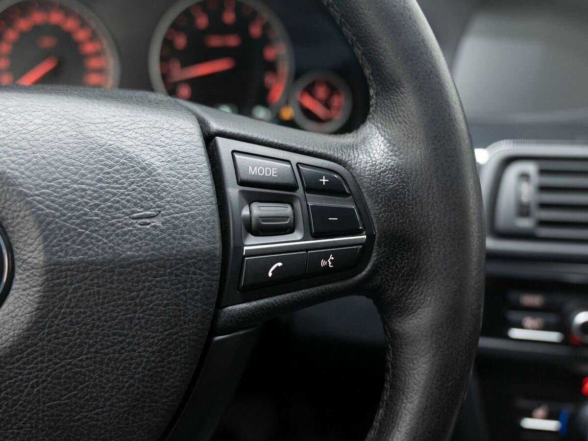 БМВ 5 серии б/у, 2013, Автоматическая. Фото: #18