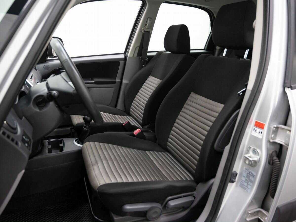 Сузуки С-Икс4 б/у, 2013, Механическая. Фото: #6