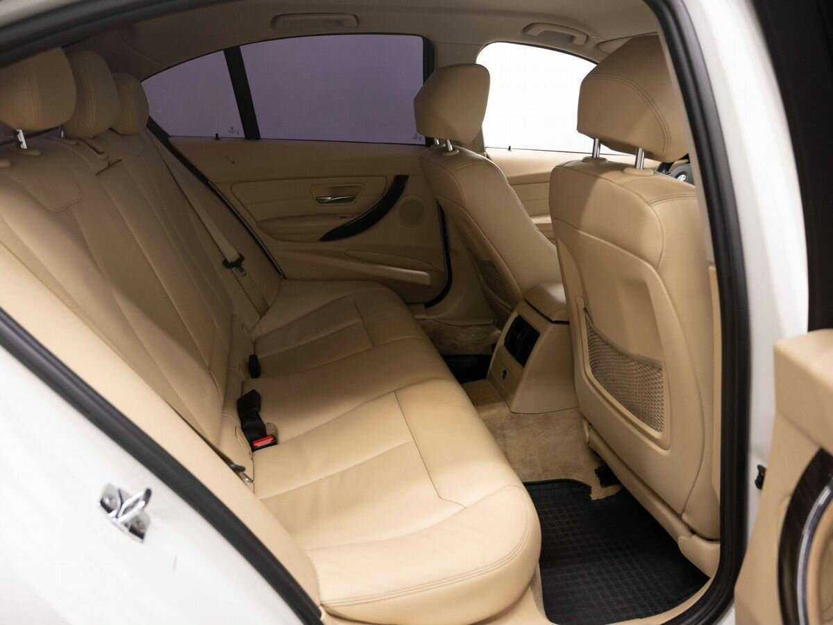 БМВ 3 серии б/у, 2012, Автоматическая. Фото: #9