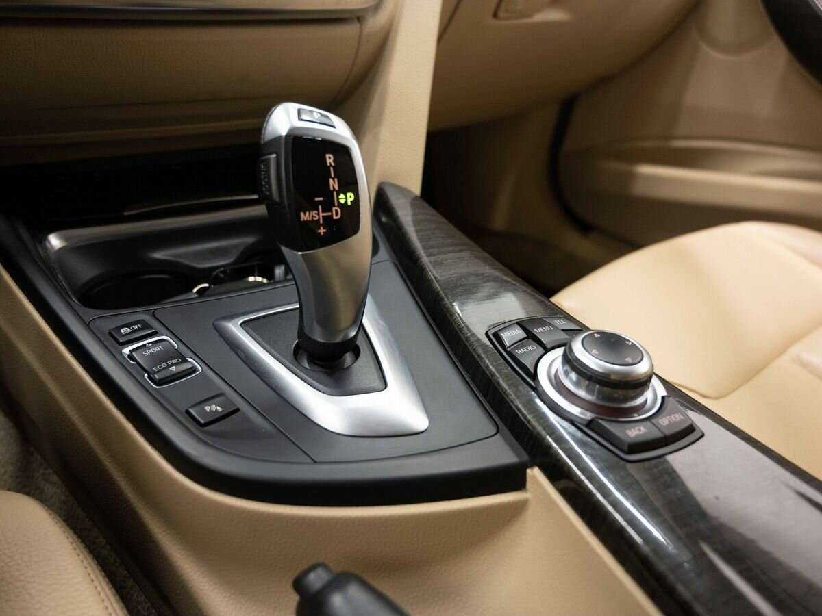 БМВ 3 серии б/у, 2012, Автоматическая. Фото: #23