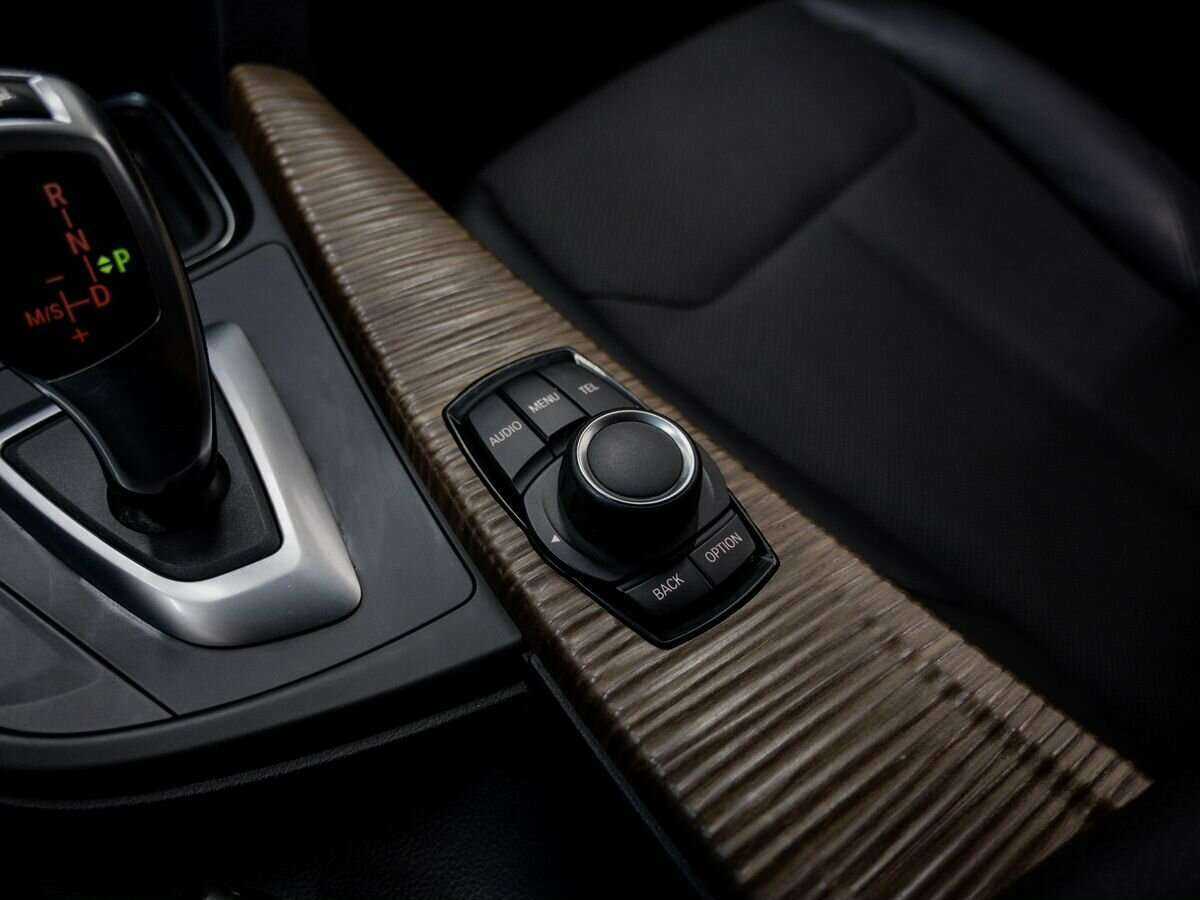 БМВ 3 серии б/у, 2012, Автоматическая. Фото: #14