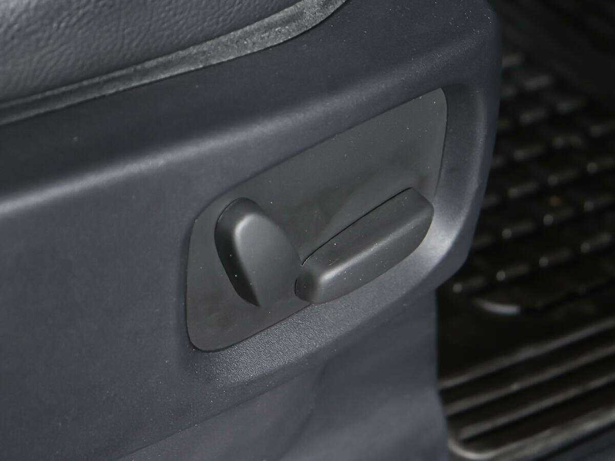 Лэнд Ровер Дискавери б/у, 2012, Автоматическая. Фото: #16