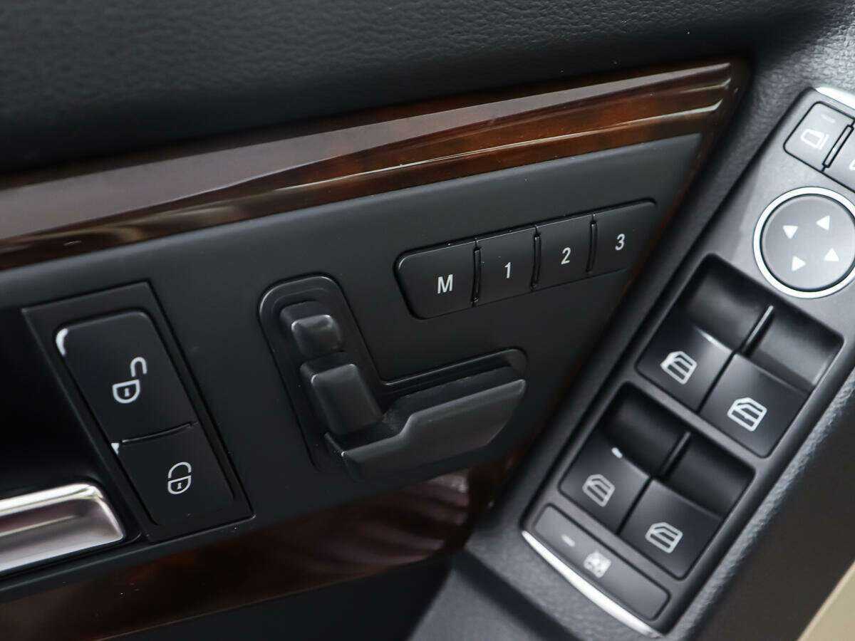 Мерседес-Бенц ГЛК-Класс б/у, 2012, Автоматическая. Фото: #17