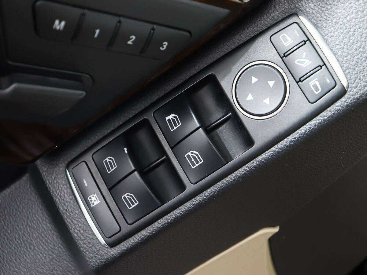 Мерседес-Бенц ГЛК-Класс б/у, 2012, Автоматическая. Фото: #18