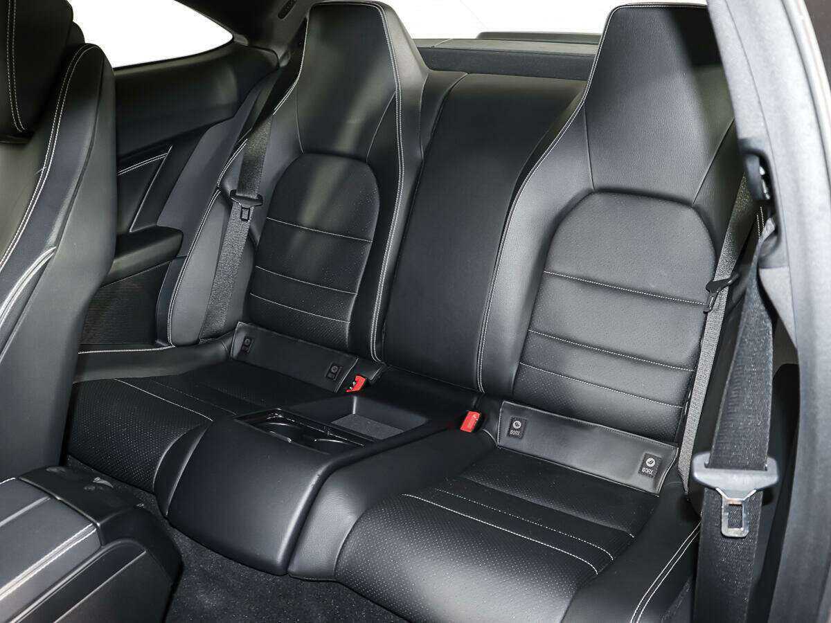 Мерседес-Бенц Ц-Класс б/у, 2012, Автоматическая. Фото: #9