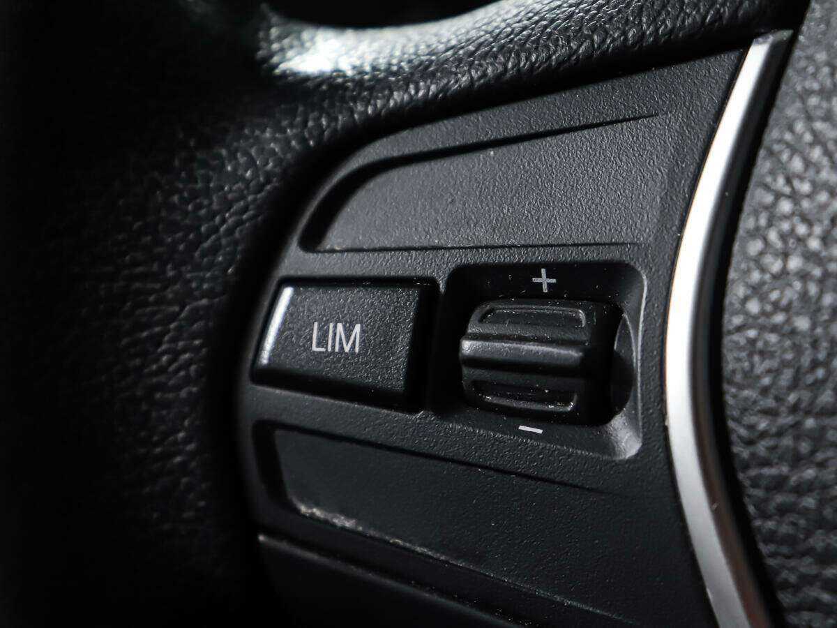 БМВ 3 серии б/у, 2017, Автоматическая. Фото: #18