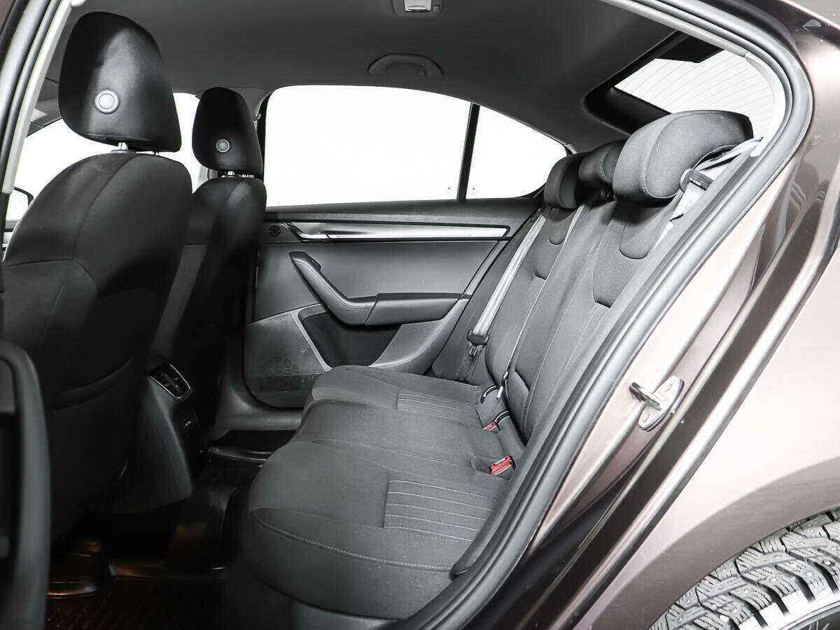 Шкода Октавия б/у, 2018, Роботизированная. Фото: #10