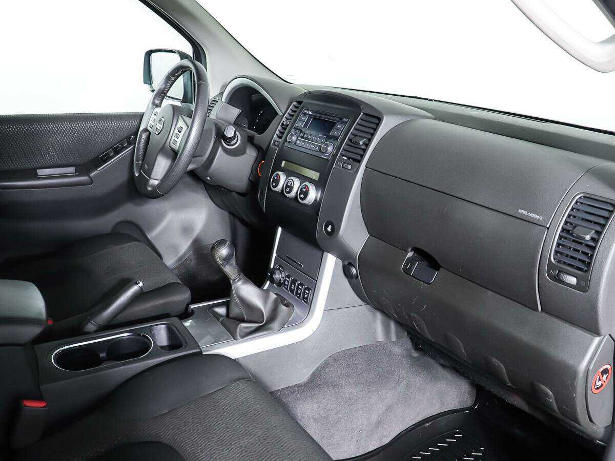 Ниссан Патфайндер б/у, 2012, Механическая. Фото: #8