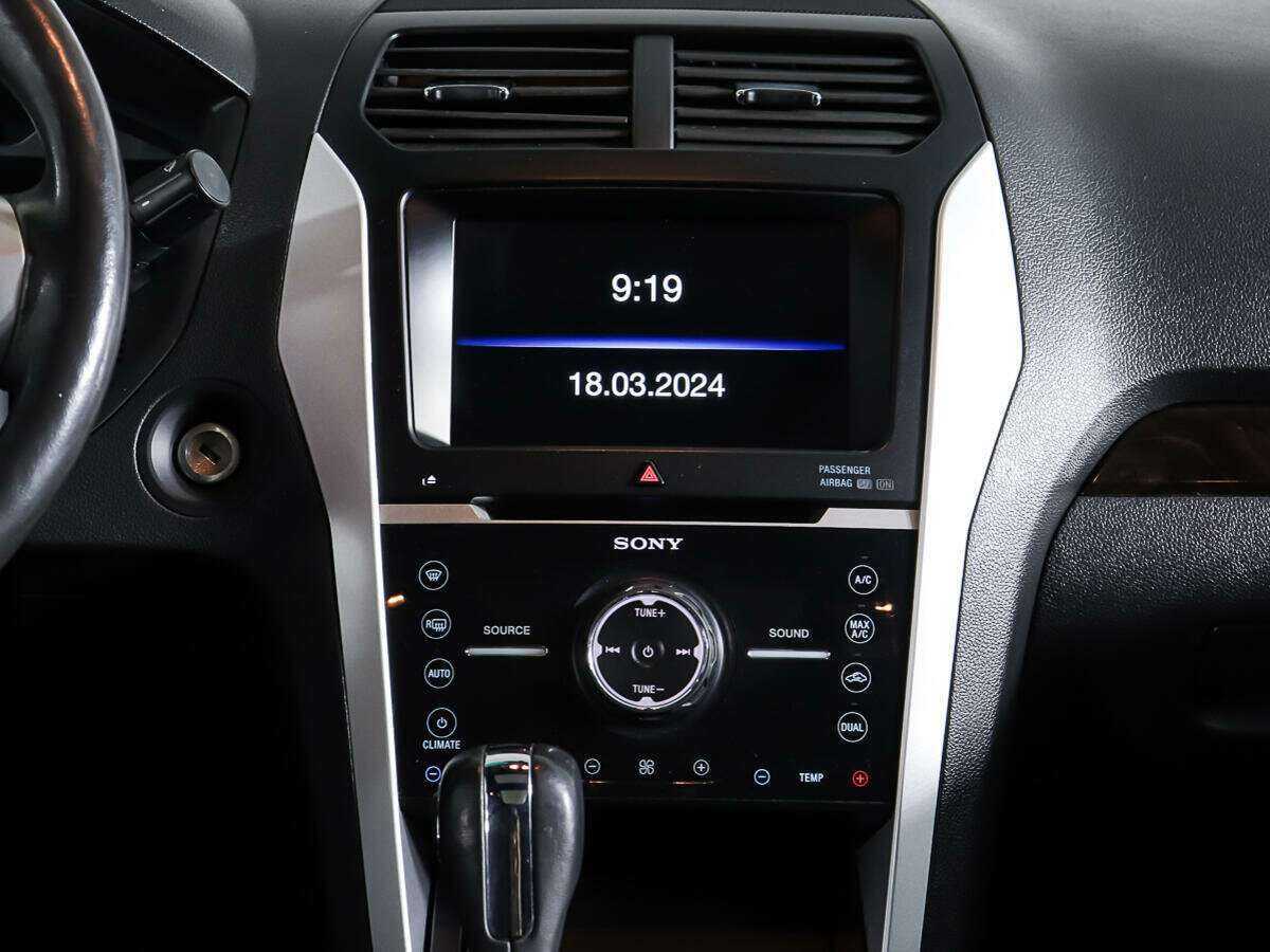 Форд Експлорер б/у, 2015, Автоматическая. Фото: #11