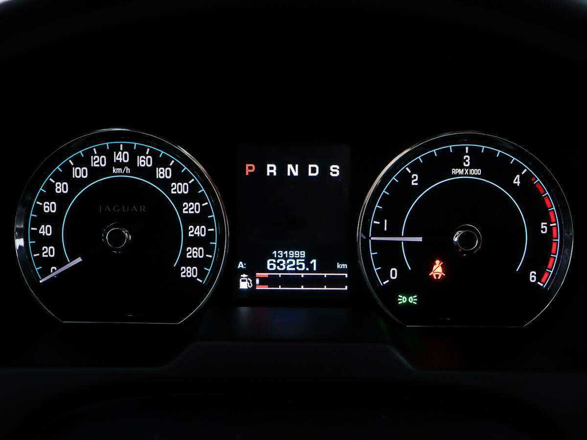 Ягуар ИксФ б/у, 2012, Автоматическая. Фото: #13