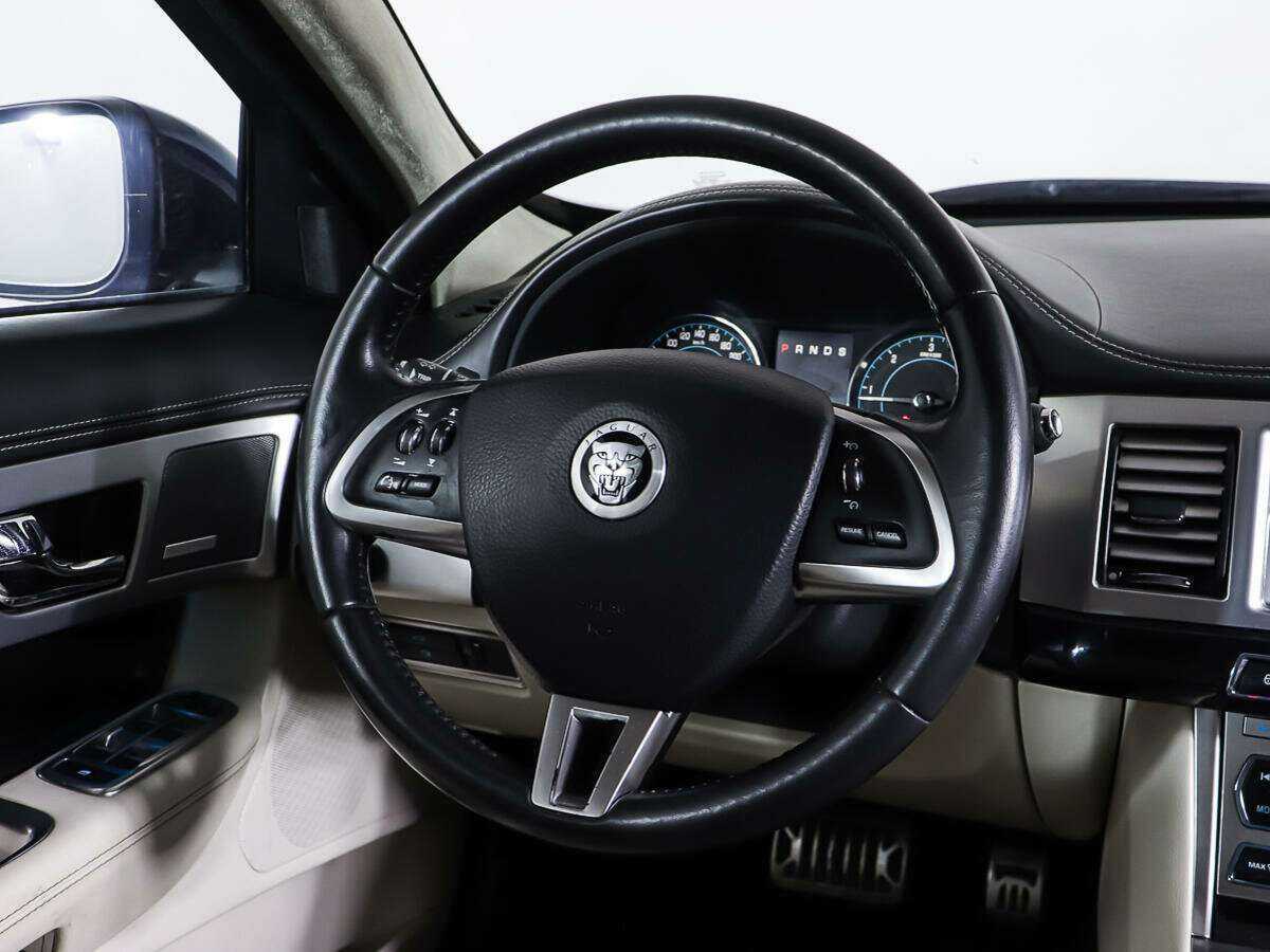 Ягуар ИксФ б/у, 2012, Автоматическая. Фото: #14