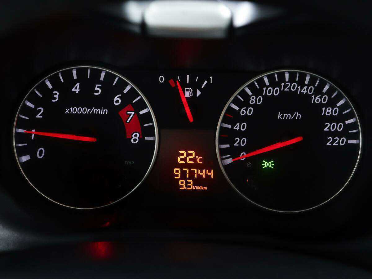 Ниссан Ноут б/у, 2012, Автоматическая. Фото: #9