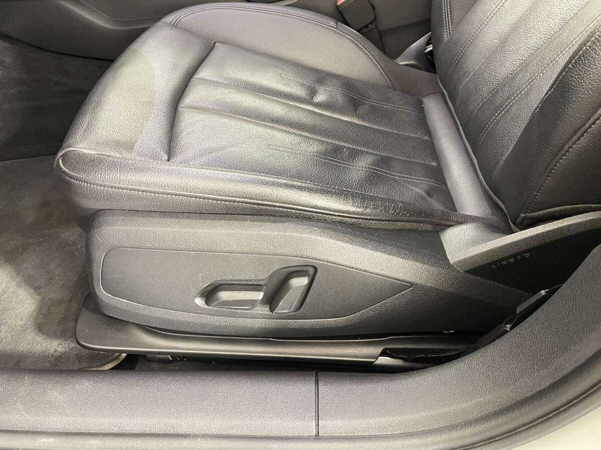 Ауди А4 б/у, 2018, Роботизированная. Фото: #9