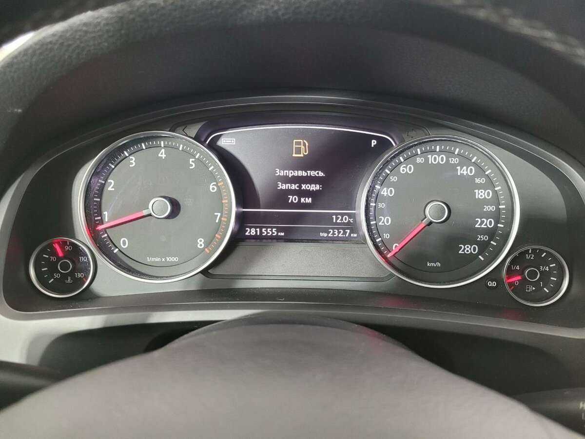 Фольксваген Туарег б/у, 2012, Автоматическая. Фото: #10