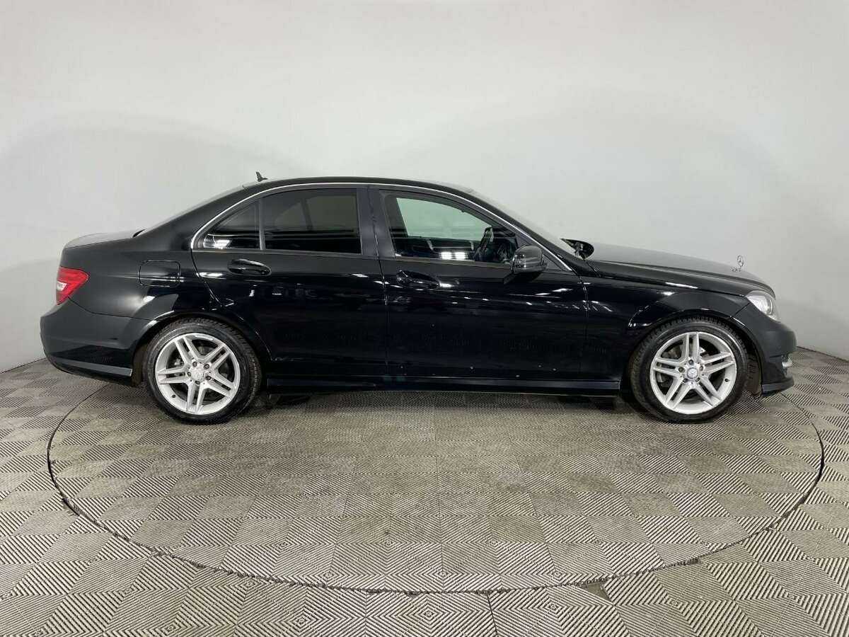 Мерседес-Бенц Ц-Класс б/у, 2012, Автоматическая. Фото: #3