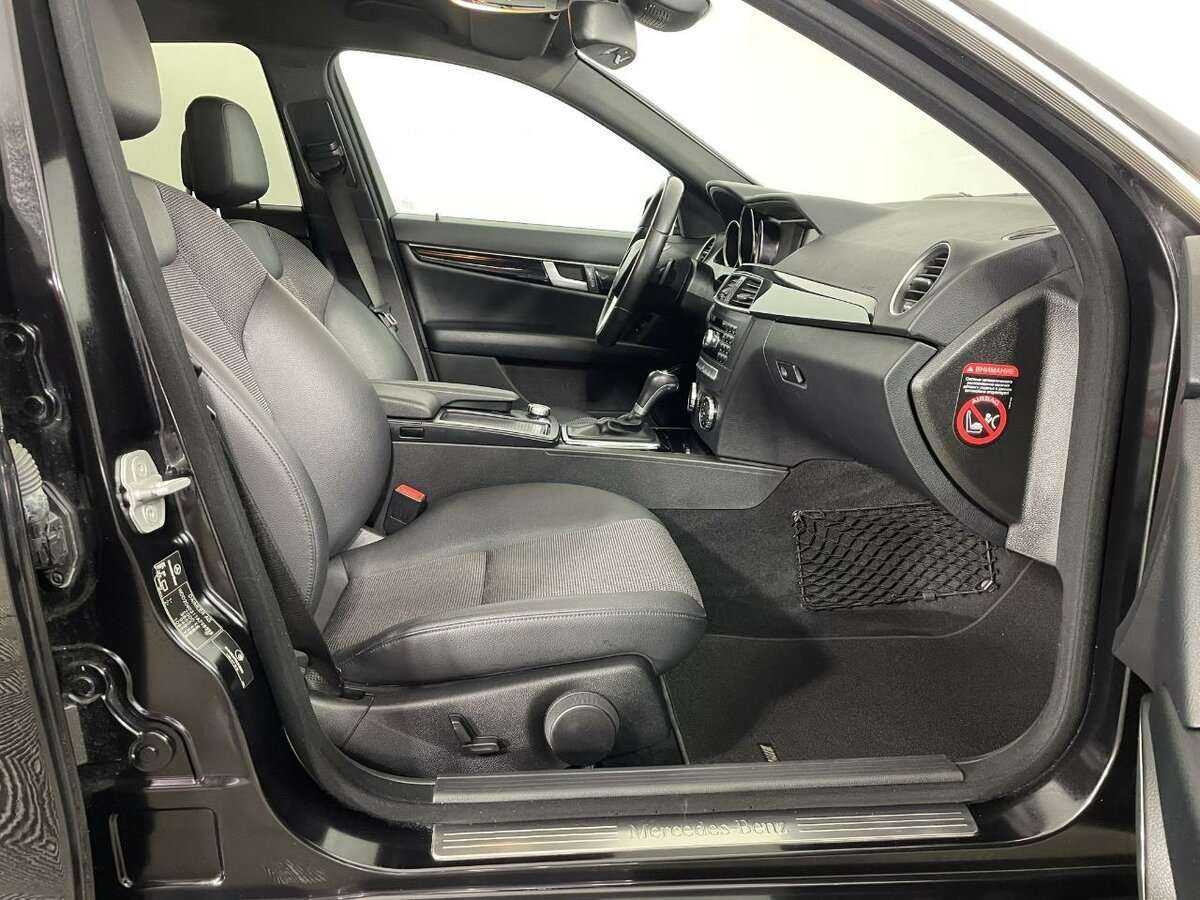 Мерседес-Бенц Ц-Класс б/у, 2012, Автоматическая. Фото: #13