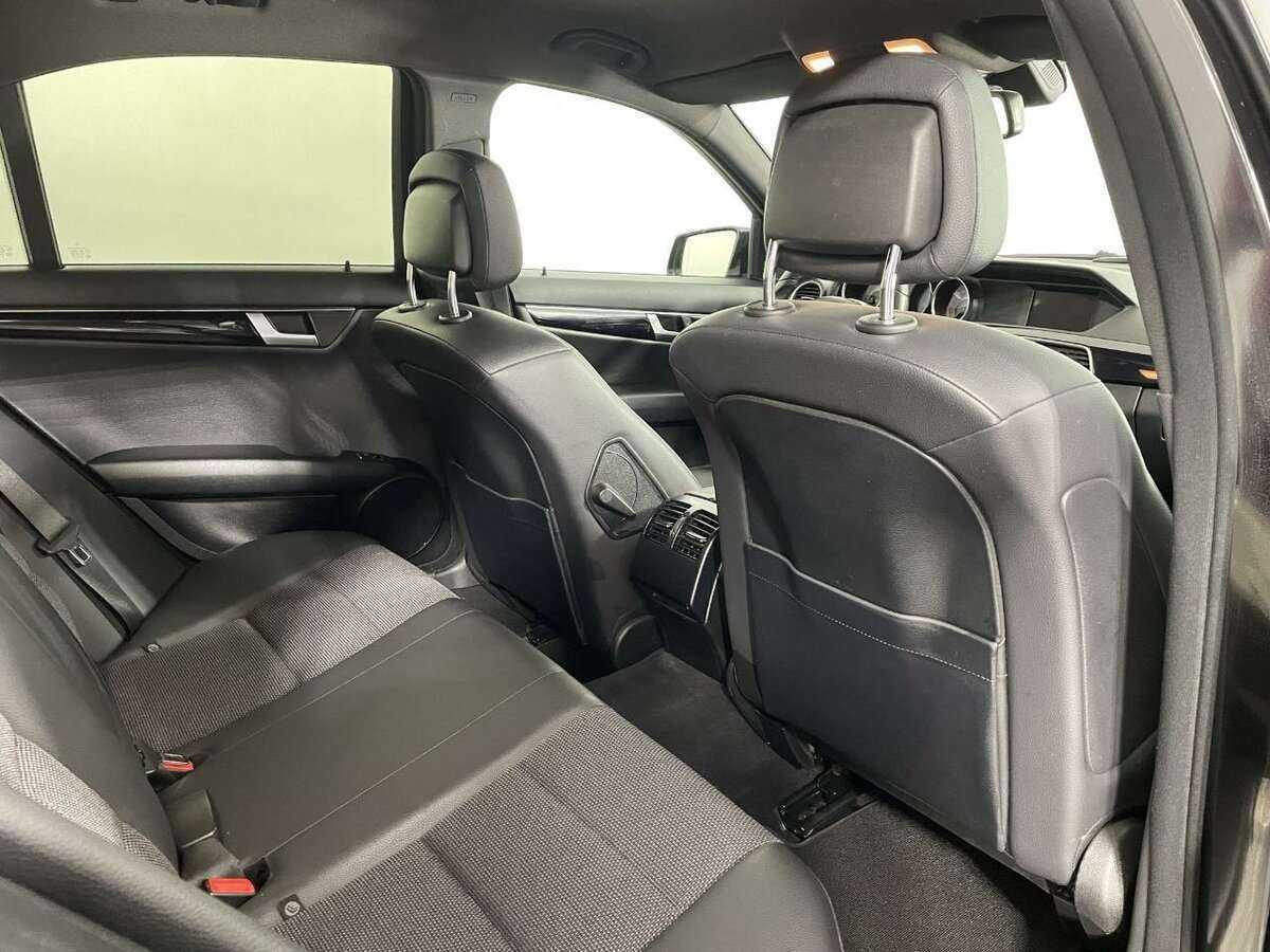 Мерседес-Бенц Ц-Класс б/у, 2012, Автоматическая. Фото: #15