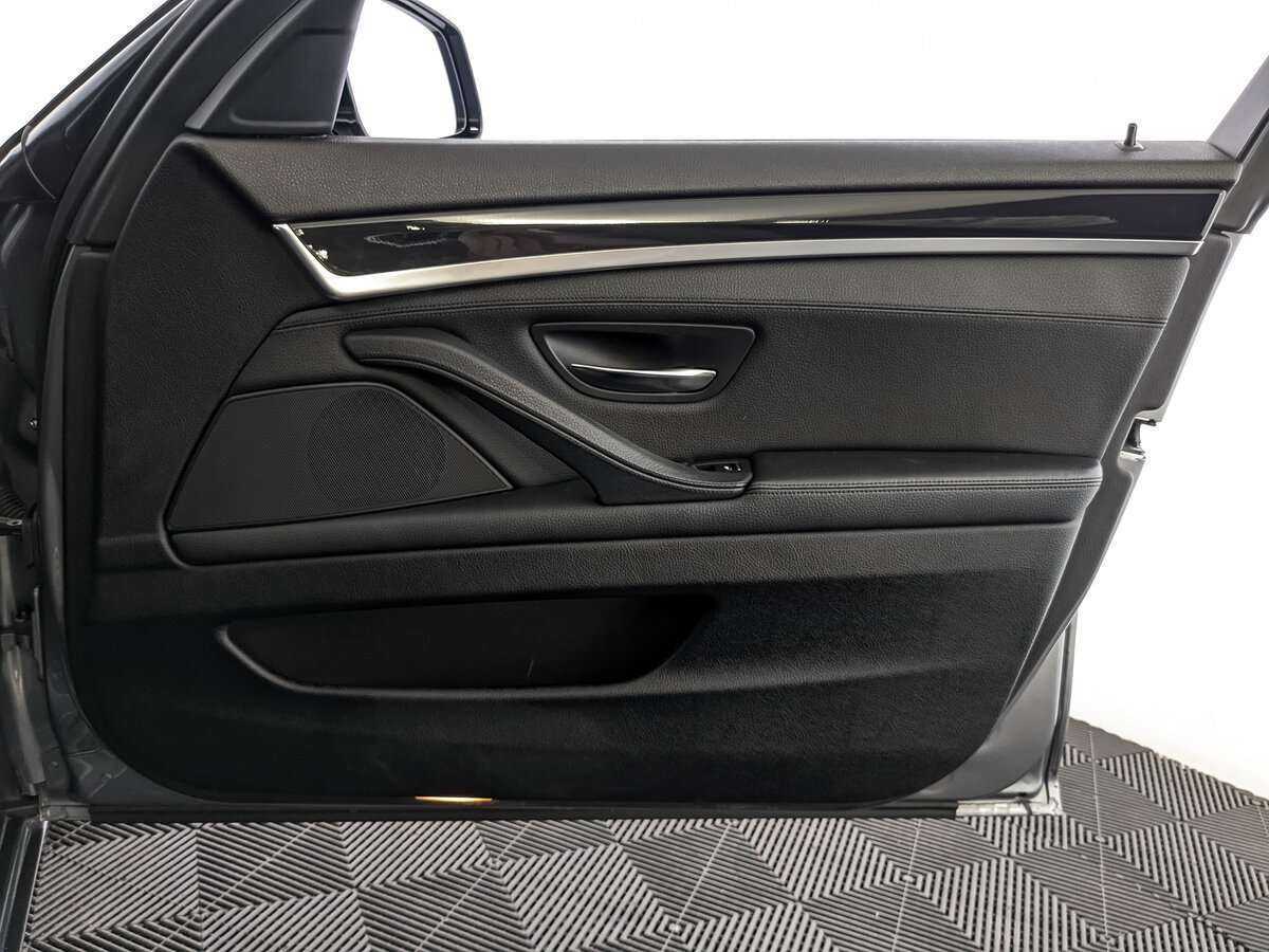 БМВ 5 серии б/у, 2014, Автоматическая. Фото: #18