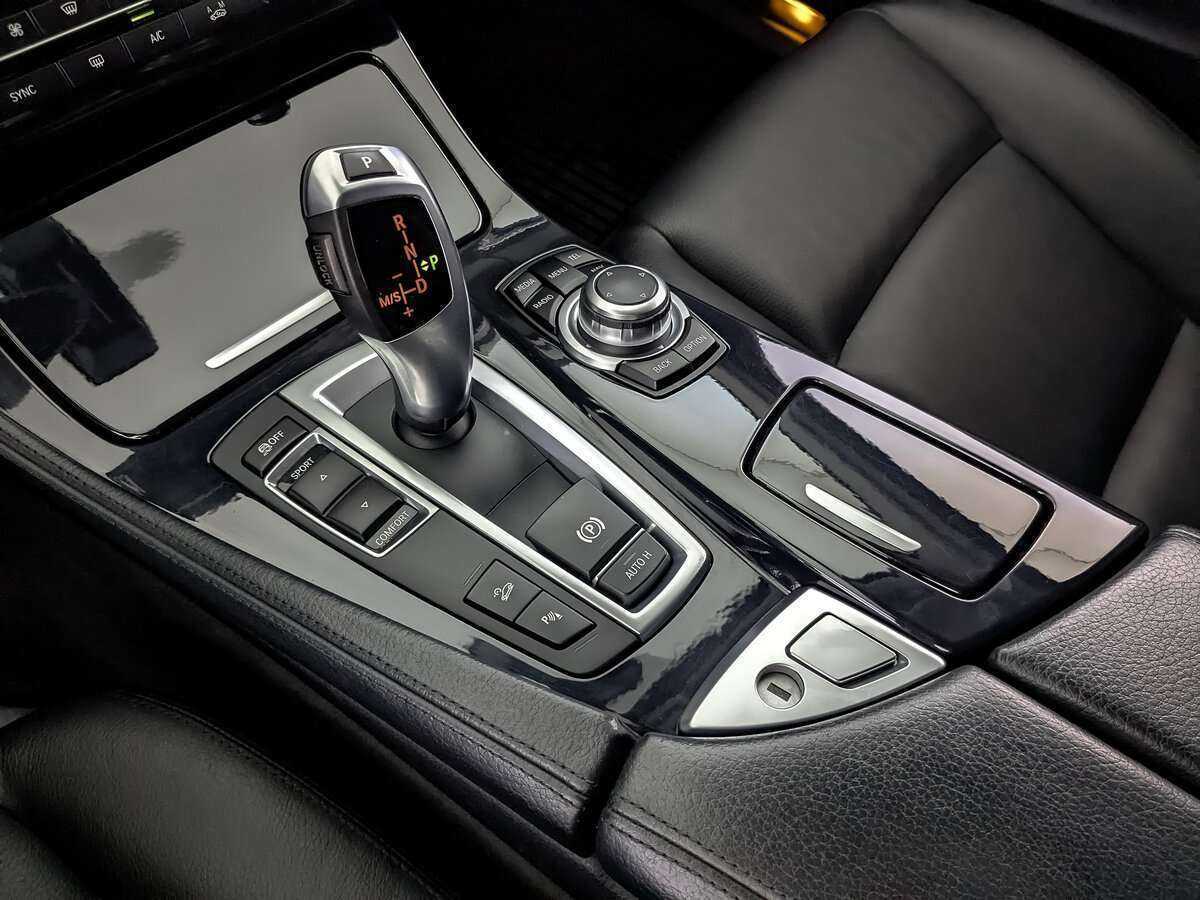 БМВ 5 серии б/у, 2014, Автоматическая. Фото: #19