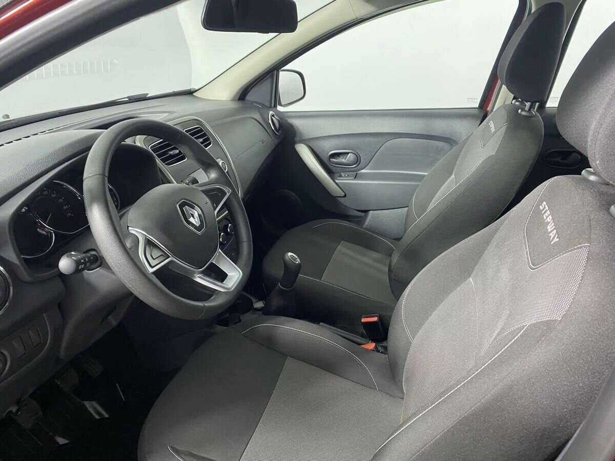 Рено Сандеро б/у, 2020, Механическая. Фото: #6