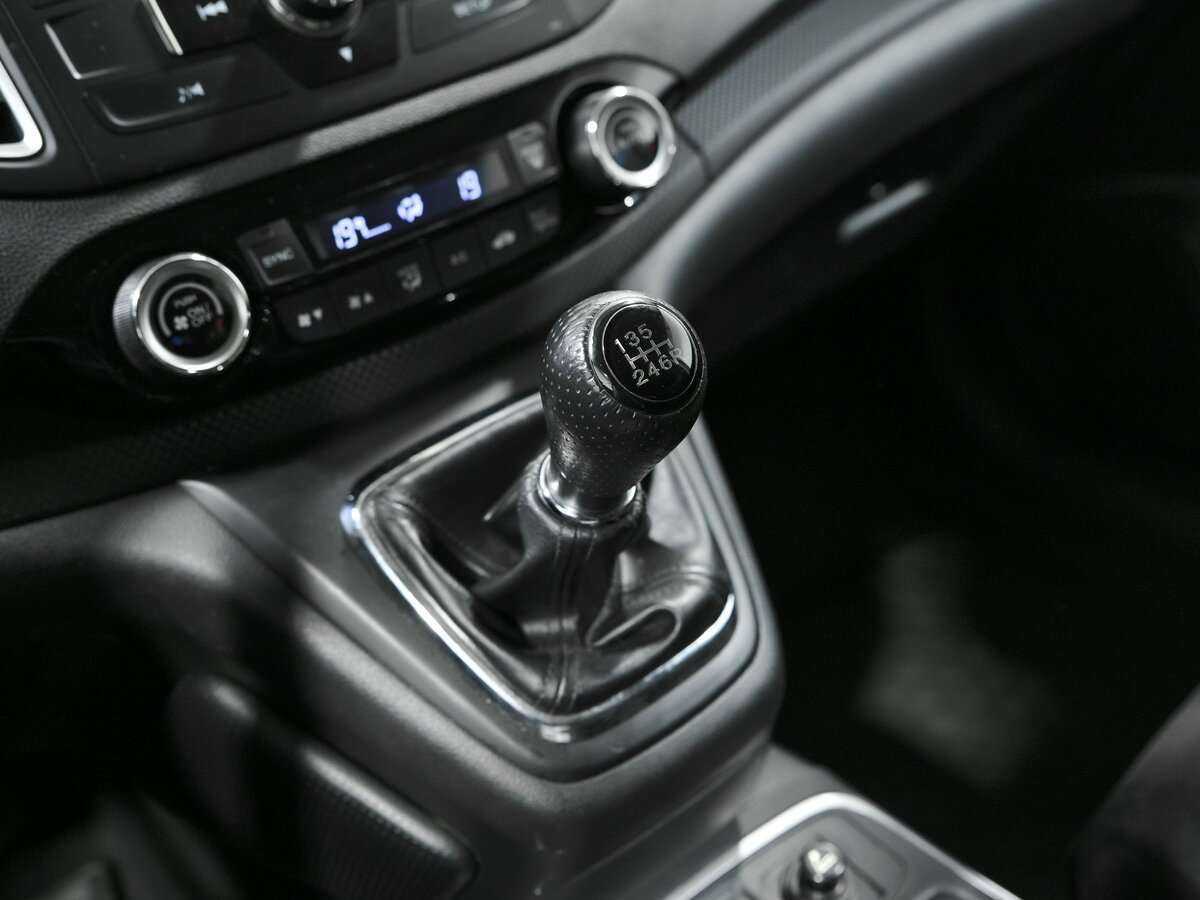 Хонда ЦР-В б/у, 2015, Механическая. Фото: #10