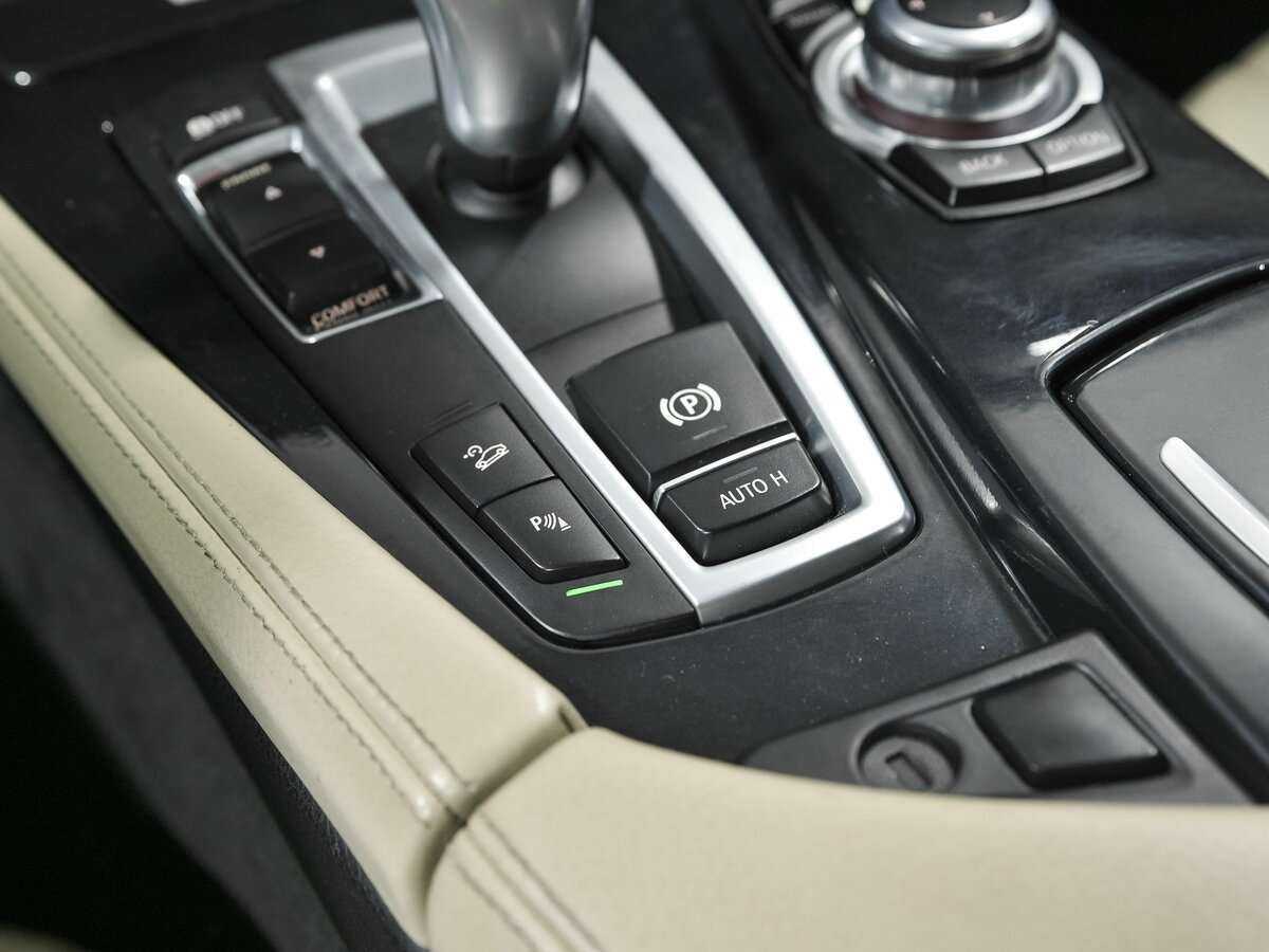 БМВ 5 серии б/у, 2013, Автоматическая. Фото: #14