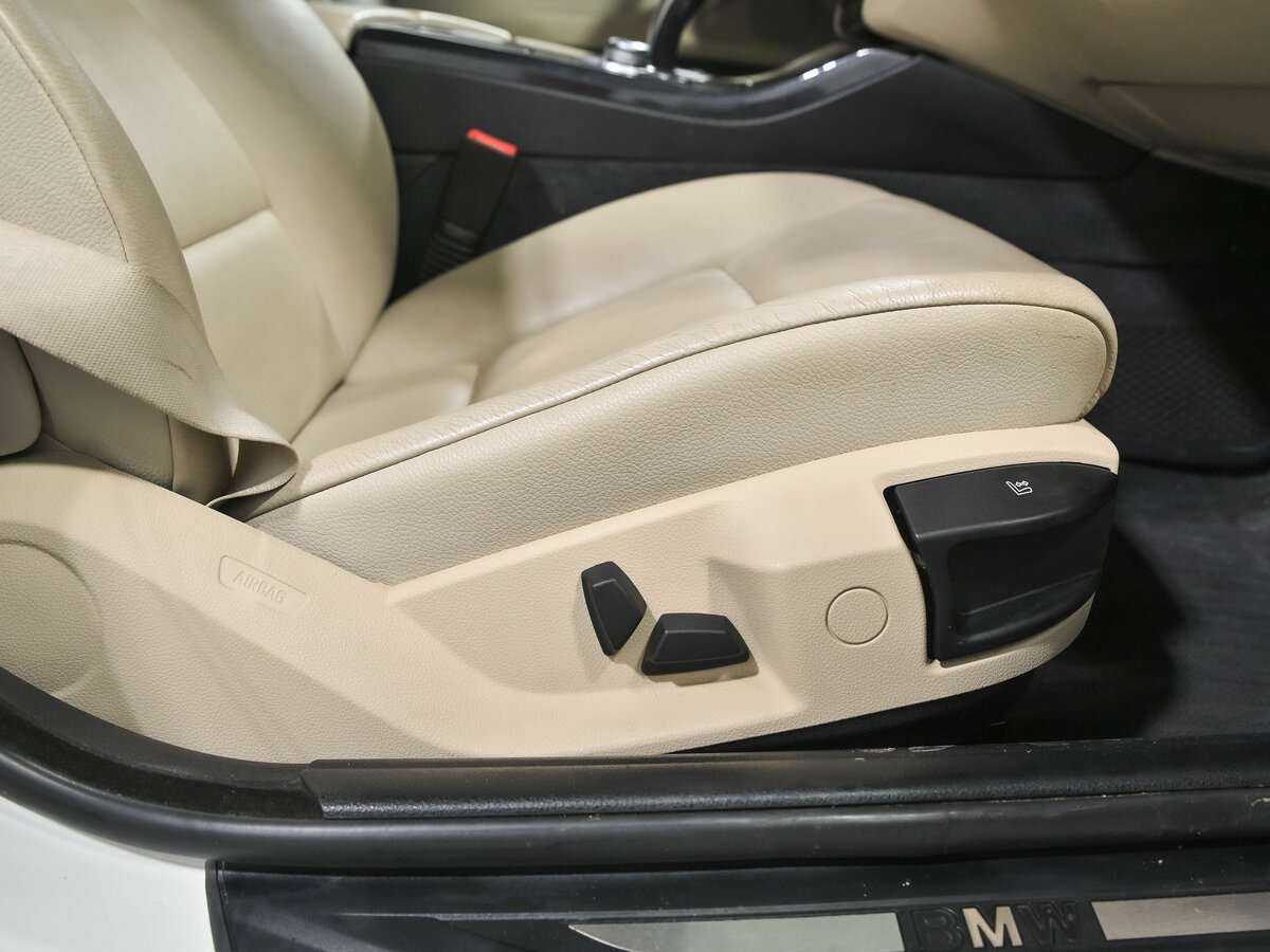 БМВ 5 серии б/у, 2013, Автоматическая. Фото: #19