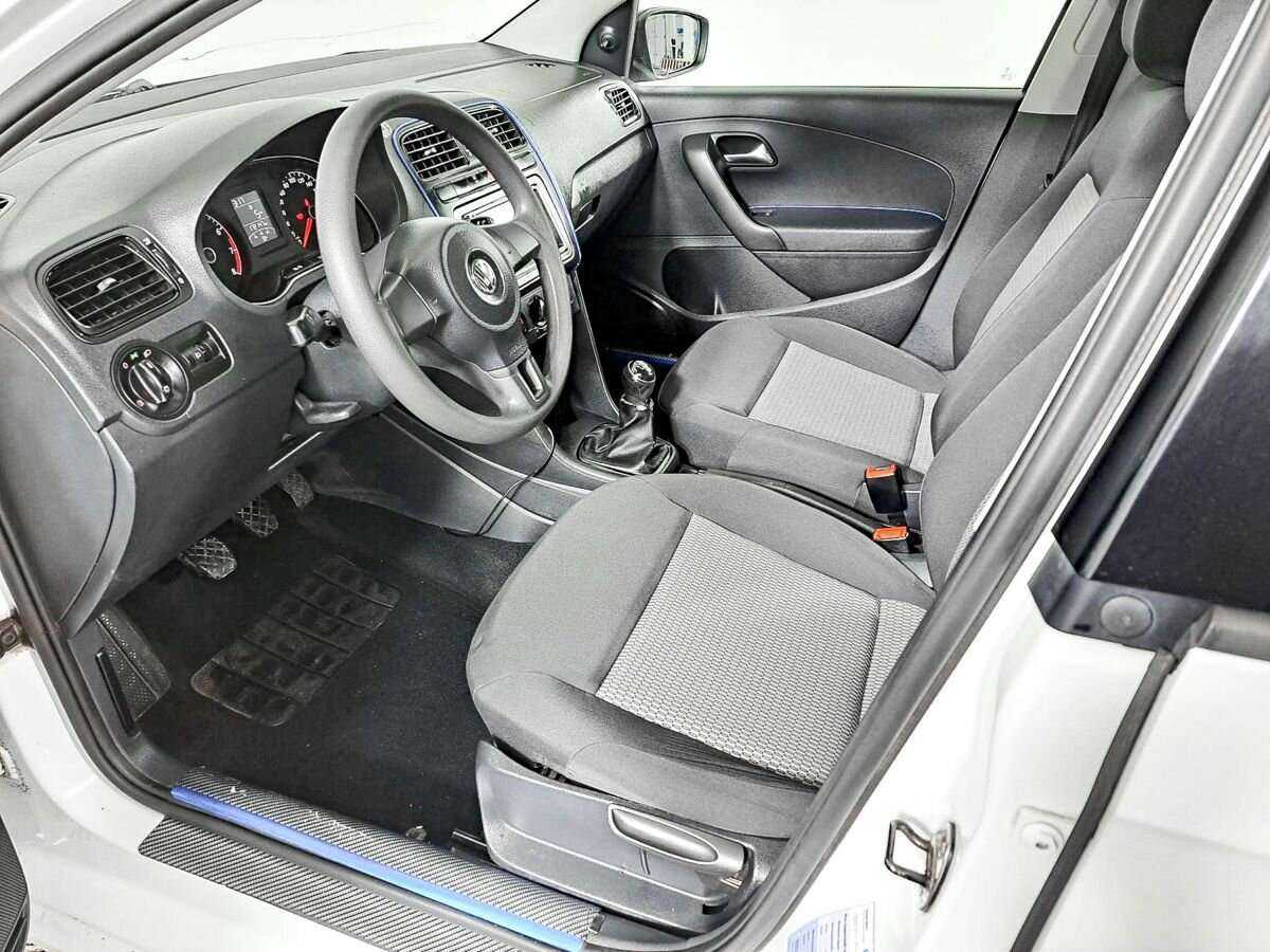 Фольксваген Поло б/у, 2014, Механическая. Фото: #10