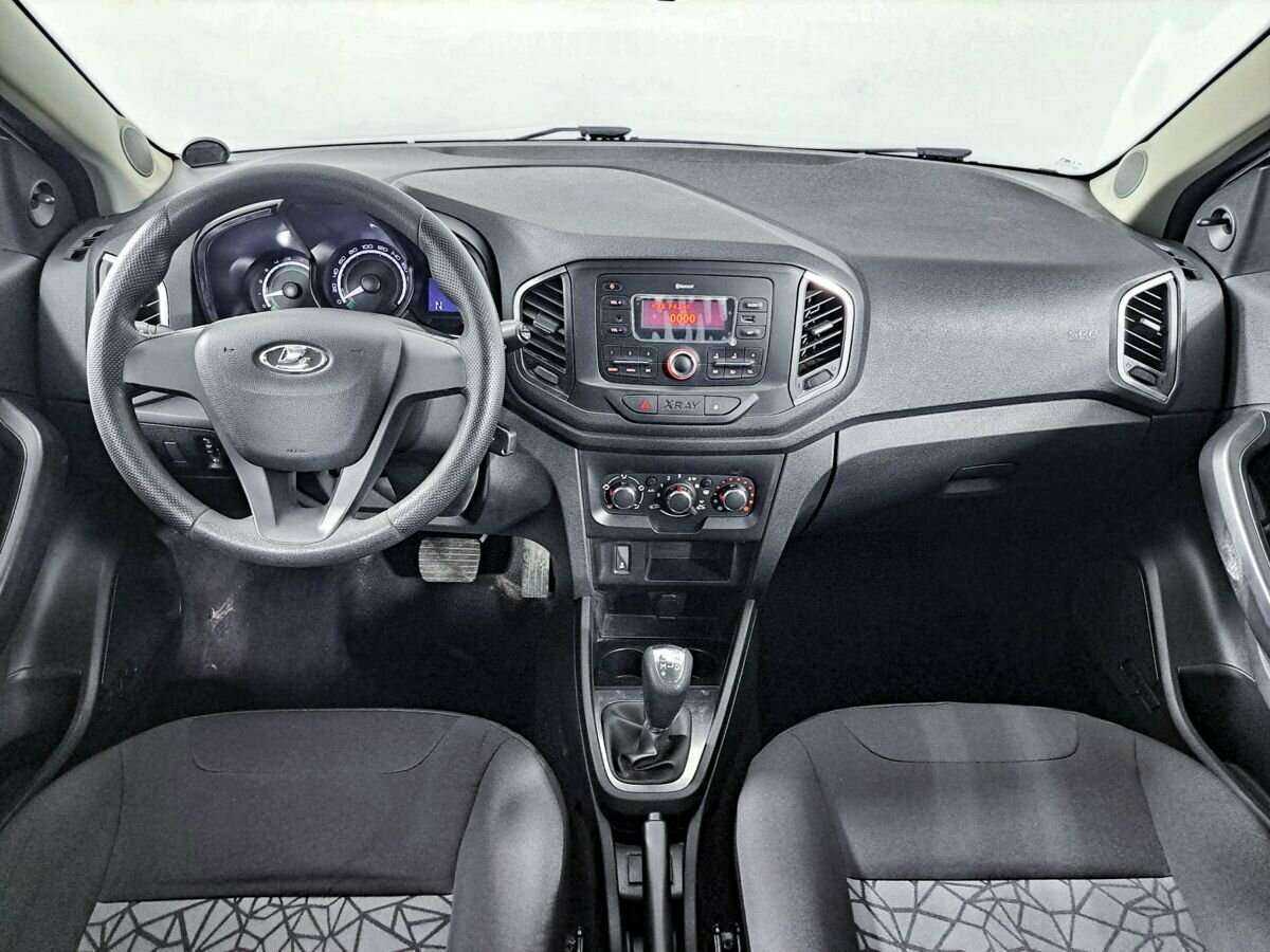 Лада (ВАЗ) ИКСРЭЙ б/у, 2018, Роботизированная. Фото: #11