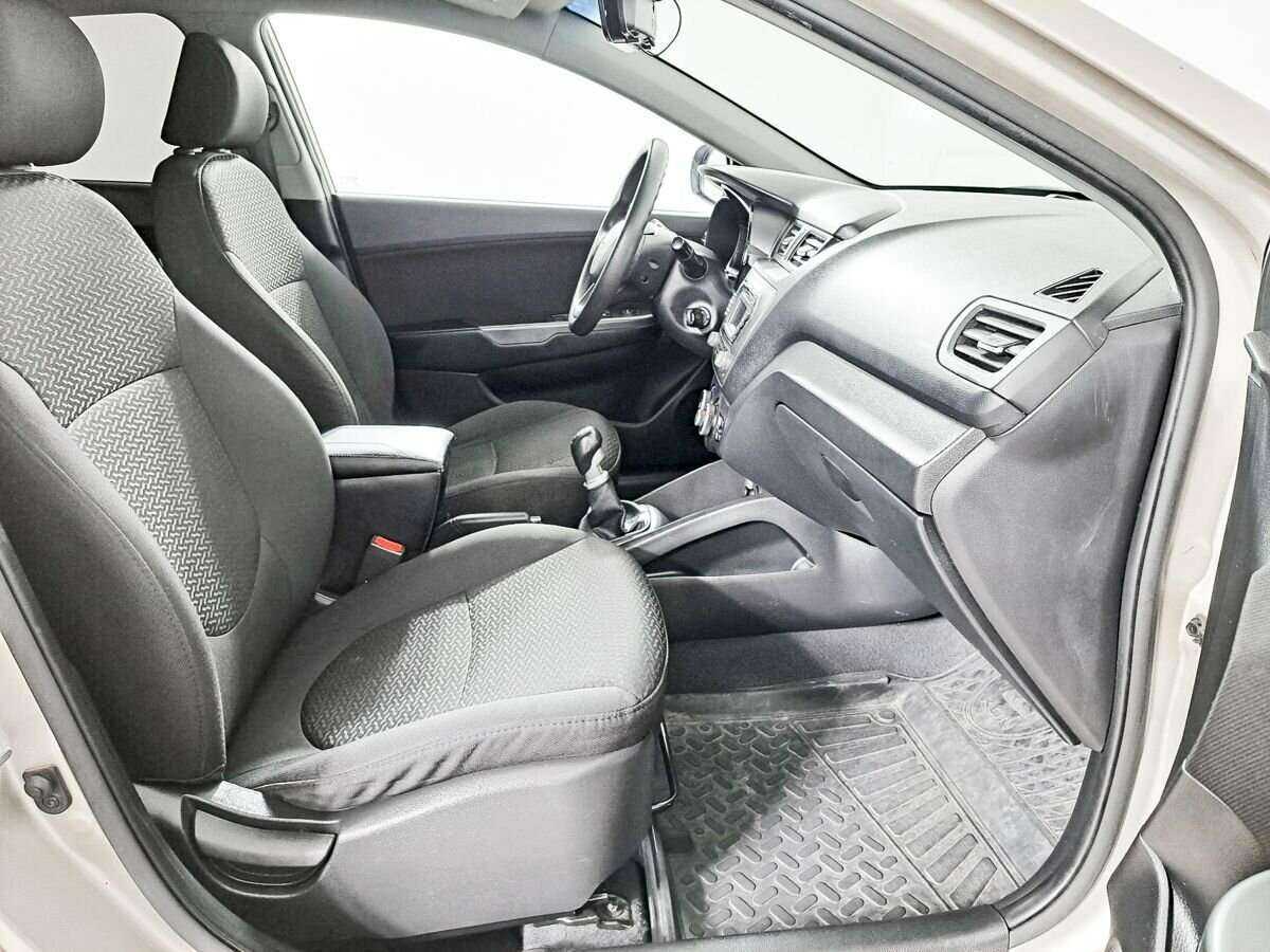 Киа Рио б/у, 2013, Механическая. Фото: #8