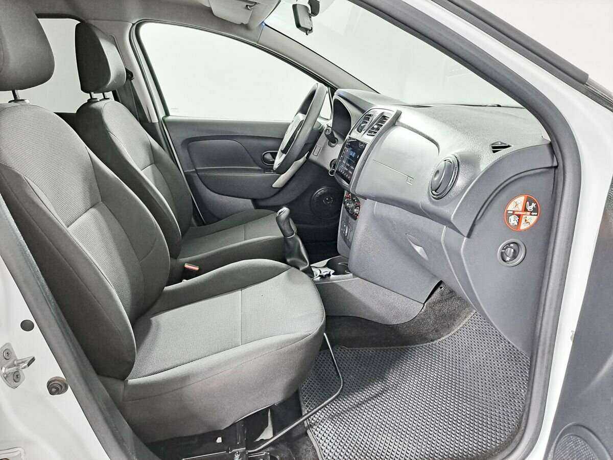 Рено Сандеро б/у, 2018, Механическая. Фото: #6