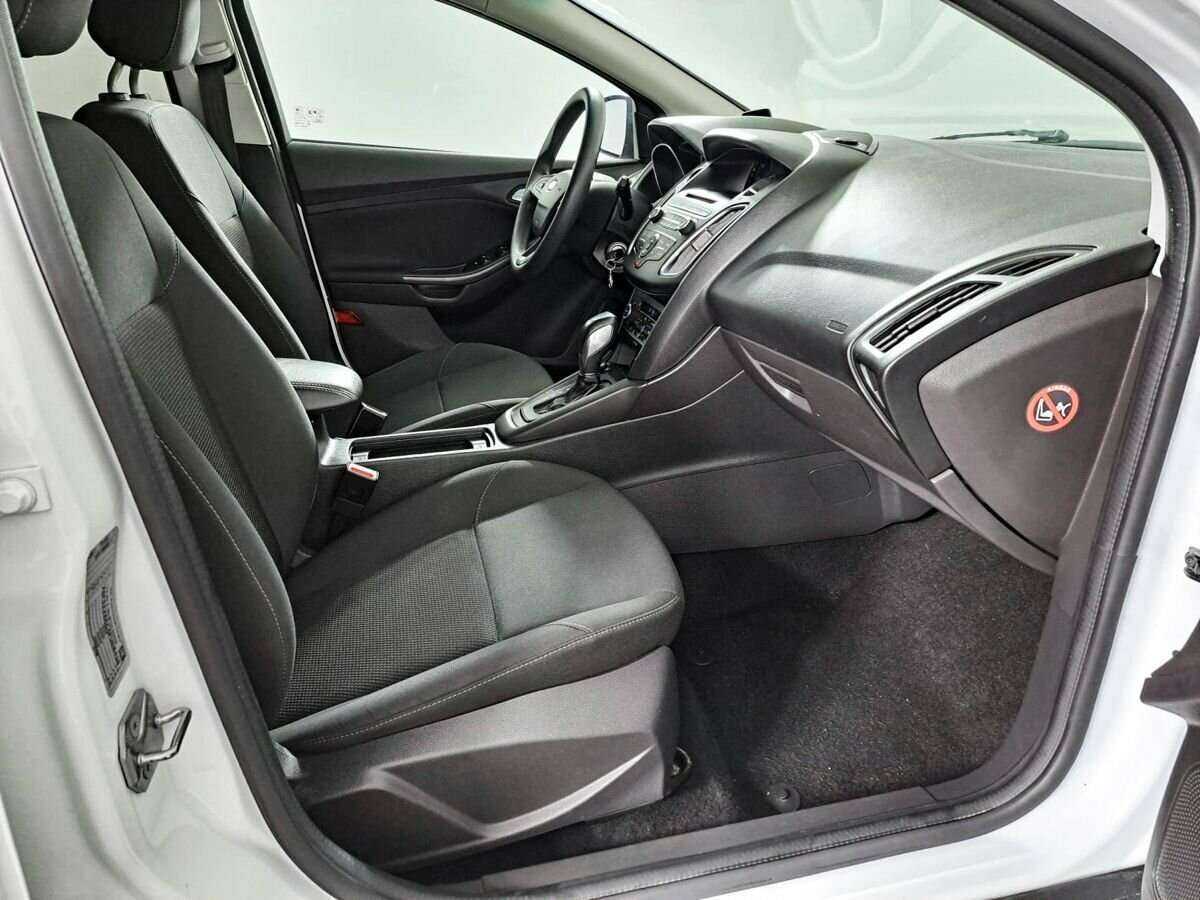 Форд Фокус б/у, 2015, Роботизированная. Фото: #8